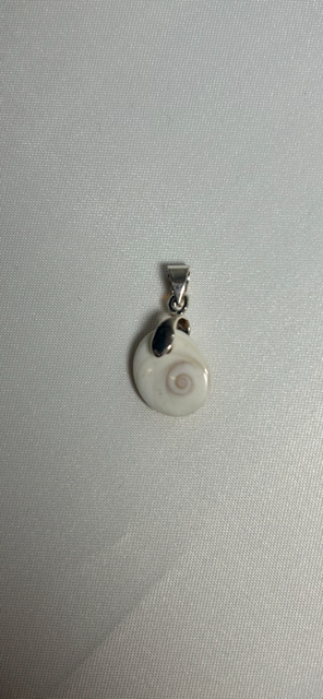 Pendentif en plaqué argent avec œil de Sainte Lucie ~2,5cm