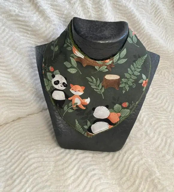 Bavoir bandana naissance à 1 an - Tissu imprimé panda et renard et éponge de bambou