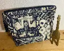 Grande pochette tissu d’ameublement bleu avec animaux – 29 cm