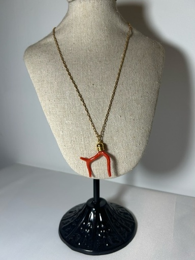 Ras du cou chaîne plaqué or avec pendentif branche de corail ~40cm