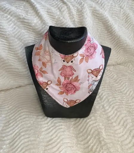 Bavoir bandana naissance à 1 an - Tissu imprimé biche en robe et éponge de bambou 