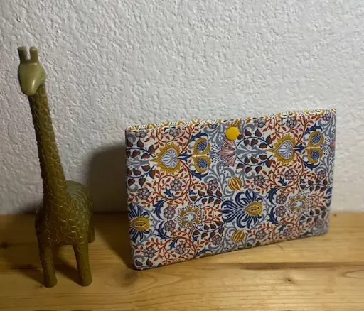 Petite pochette 18 cm avec fermeture pression