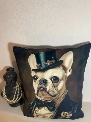 Coussins Gentleman Bouledogue Blanc en Velours Ras – Élégance et Style Original