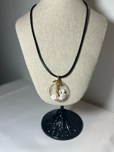 Ras du cou en cordon cuir avec fermoir en plaqué or, pendentif ampoule contenant petits yeux de Sainte Lucie et petite Vièrge ~43cm