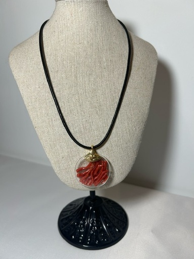 Ras du cou en cordon cuir avec fermoir plaqué or et pendentif ampoule corail ~43cm